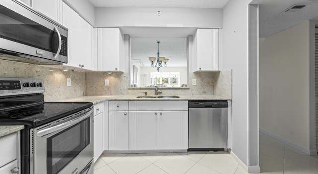 Photo of 14112 Huntington Pointe Dr #105, Delray Beach, FL 33484