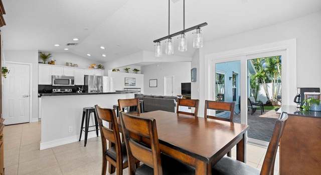 Photo of 6377 Barbara St, Jupiter, FL 33458