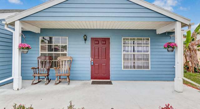 Photo of 7706 Blairwood Cir S, Lake Worth, FL 33467