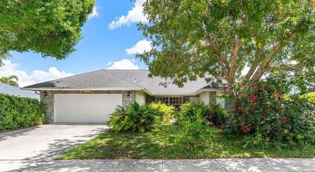 Photo of 712 Lemongrass Ln, Wellington, FL 33414
