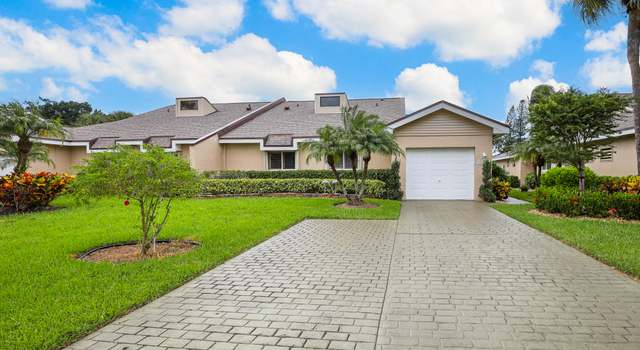 Photo of 6831 Fountains Cir, Lake Worth, FL 33467