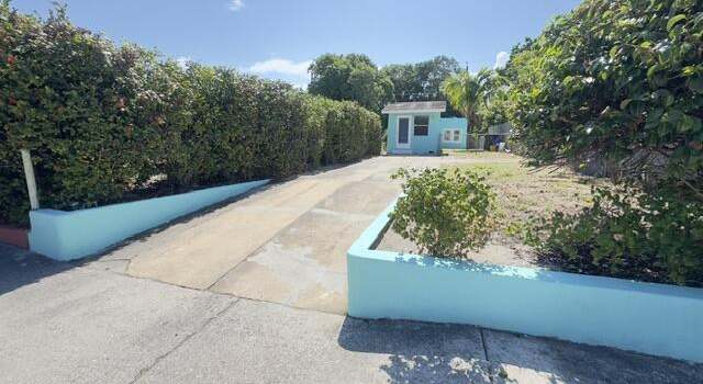 Photo of 511 N D St, Lake Worth Beach, FL 33460