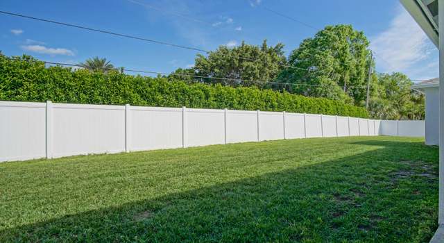 Photo of 2017 SW Justison Ave, Port Saint Lucie, FL 34953