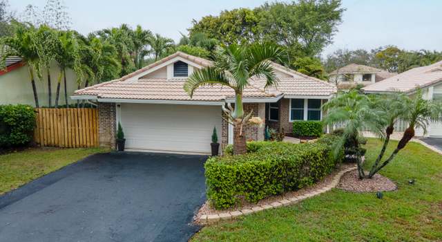 Photo of 4135 NW 1st Ct, Delray Beach, FL 33445