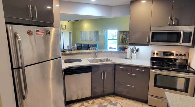 Photo of 13 Via De Casas Sur #104, Boynton Beach, FL 33426