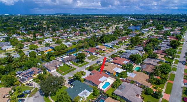 Photo of 6560 SW 9th Pl, North Lauderdale, FL 33068