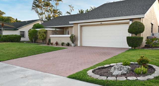 Photo of 112 Miramar Ave, Royal Palm Beach, FL 33411