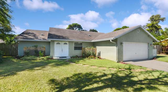 Photo of 926 SW 27th Ter, Boynton Beach, FL 33435