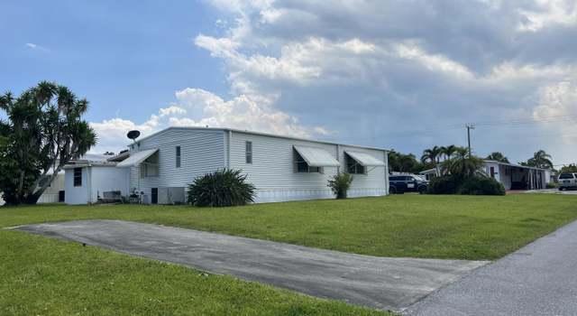 Photo of 7837 SE Swan Ave, Hobe Sound, FL 33455