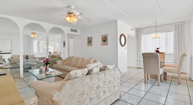 Photo of 700 Village Green Ct #221, Palm Springs, FL 33461