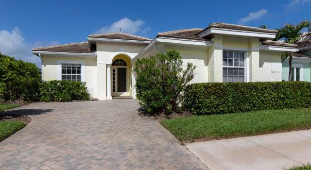 Photo of 81 Southpointe Dr, Fort Pierce, FL 34949