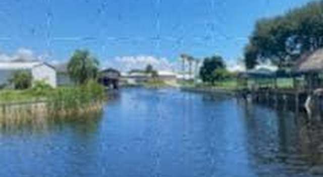 Photo of 1039 Oak St, Okeechobee, FL 34974