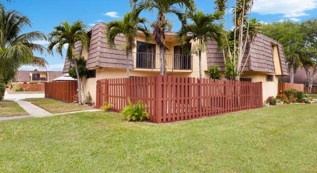 Photo of 154 Springdale Cir, Palm Springs, FL 33461