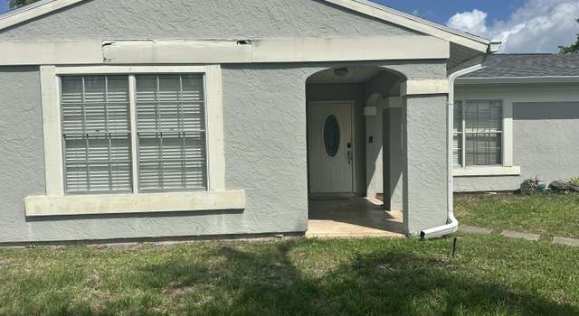 Photo of 1914 SE Redwing Cir, Port Saint Lucie, FL 34952