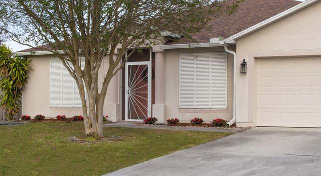 Photo of 1019 SE Euclid Ln, Port Saint Lucie, FL 34983