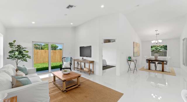 Photo of 433 Summa St, West Palm Beach, FL 33405