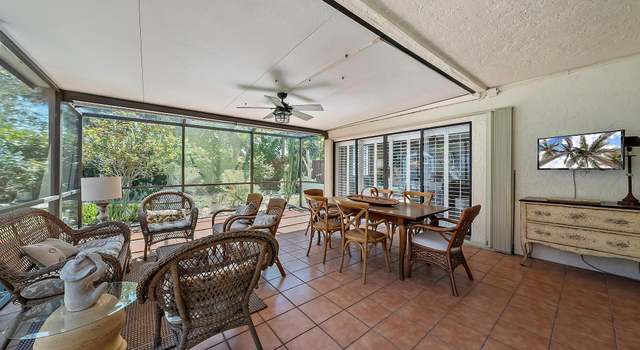 Photo of 2590 La Lique Cir, Palm Beach Gardens, FL 33410