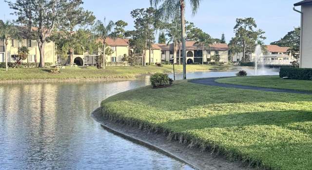 Photo of 326 Knotty Pine Cir Unit C-2, Greenacres, FL 33463