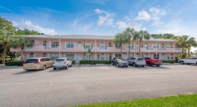 Photo of 18081 SE Country Club Dr Unit 35-343, Tequesta, FL 33469