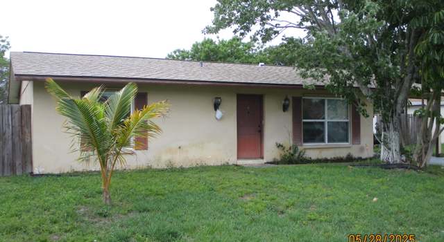 Photo of 318 NW Byron St, Port Saint Lucie, FL 34983