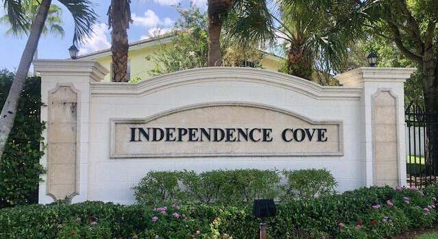 Photo of 681 Imperial Lake Rd, West Palm Beach, FL 33413