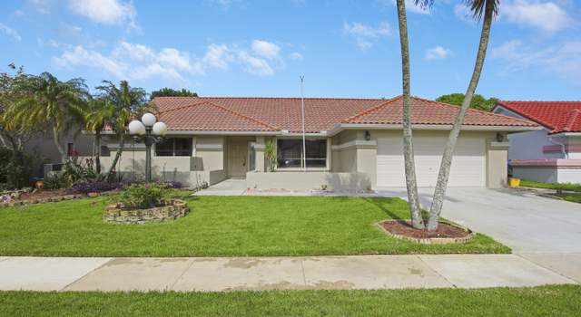 Photo of 9607 Sun Pointe Dr, Boynton Beach, FL 33437
