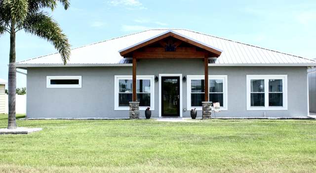 Photo of 926 SW 44th Blvd, Okeechobee, FL 34974