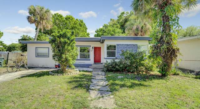 Photo of 1016 Chipola Rd, Fort Pierce, FL 34950