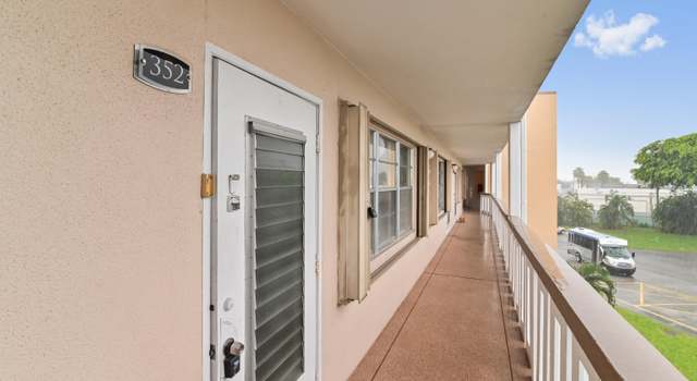 Photo of 352 Southampton Unit C, West Palm Beach, FL 33417