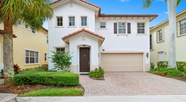 Photo of 621 Moondancer Ct, Palm Beach Gardens, FL 33410