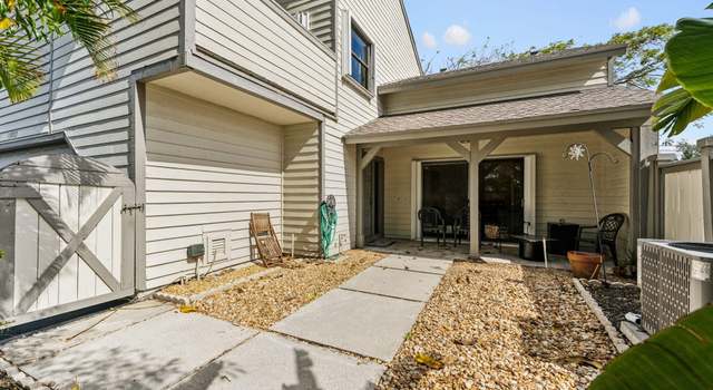 Photo of 13383 Bedford Mews Ct, Wellington, FL 33414