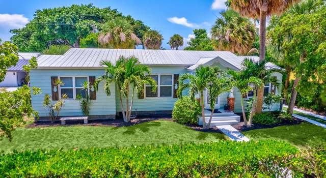 Photo of 310 30th St, West Palm Beach, FL 33407