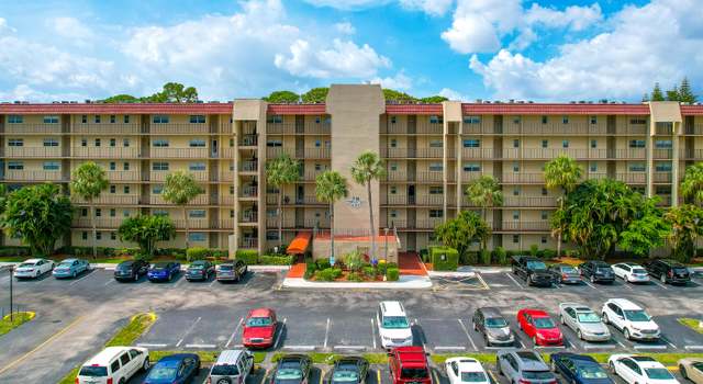 Photo of 3755 Via Poinciana #513, Lake Worth, FL 33467