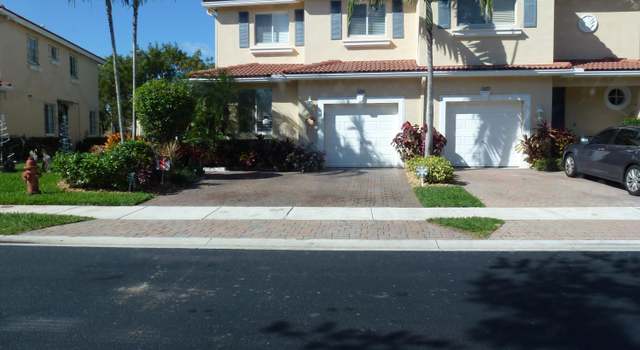 Photo of 3101 N Evergreen Cir N, Boynton Beach, FL 33426