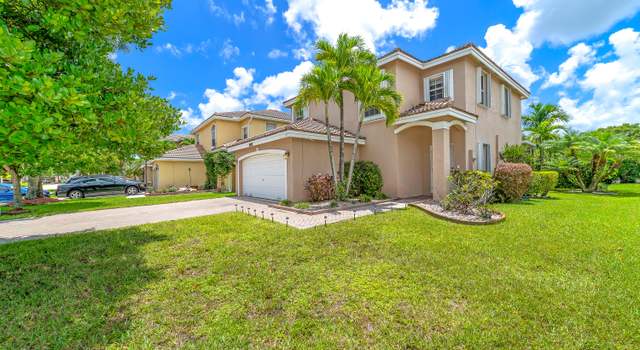 Photo of 3998 Crescent Creek Pl, Coconut Creek, FL 33073