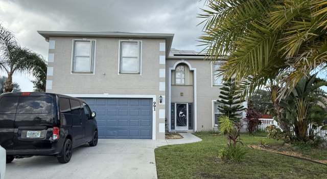 Photo of 991 SE Bywood Ave, Port Saint Lucie, FL 34983