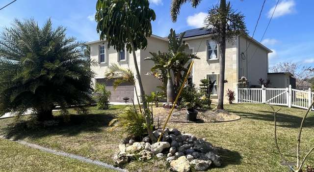 Photo of 991 SE Bywood Ave, Port Saint Lucie, FL 34983
