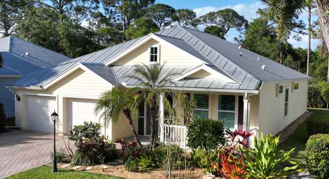 Photo of 572 NE Canoe Park Cir, Port Saint Lucie, FL 34983