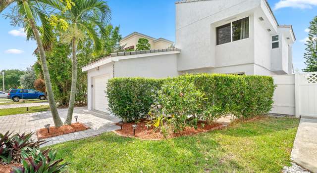 Photo of 12654 Westhampton Cir, Wellington, FL 33414