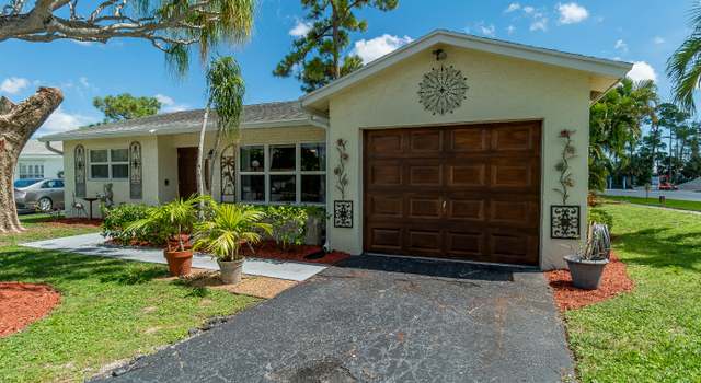 Photo of 4524 Pine Park Dr W, Lake Worth, FL 33467
