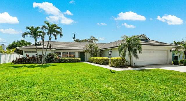 Photo of 45 Golfview Dr, Tequesta, FL 33469
