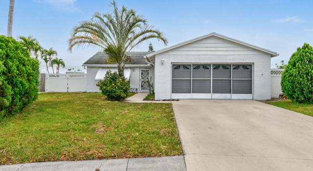 Photo of 160 Banyan Cir, Jupiter, FL 33458