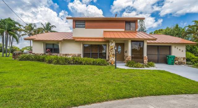 Photo of 3142 SE Monte Vista Ct, Port Saint Lucie, FL 34952