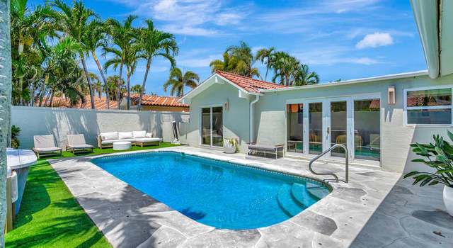 Photo of 102 W Tarpon Ln W, Jupiter, FL 33477