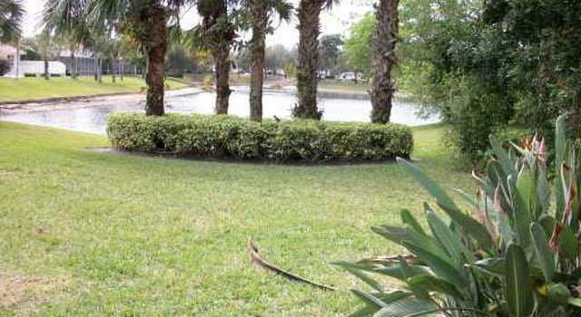 Photo of 237 E Tall Oaks Cir, Palm Beach Gardens, FL 33410