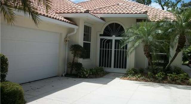 Photo of 237 E Tall Oaks Cir, Palm Beach Gardens, FL 33410