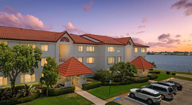 Photo of 110 Half Moon Cir Unit F3, Hypoluxo, FL 33462