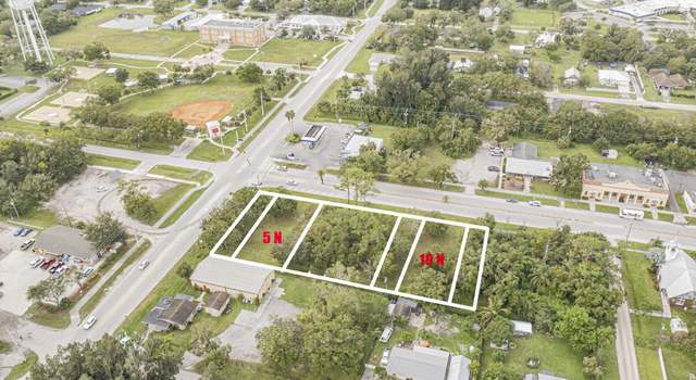 Photo of 19 N Broadway St, Fellsmere, FL 32948