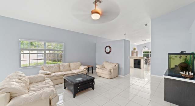 Photo of 6404 Lansdowne Cir, Boynton Beach, FL 33472