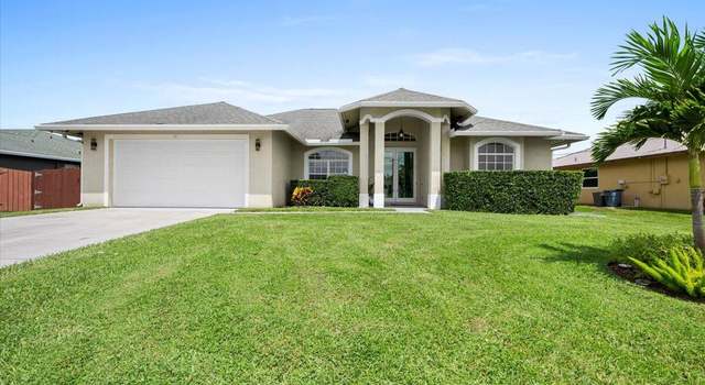 Photo of 111 SW Milburn Cir, Port Saint Lucie, FL 34953